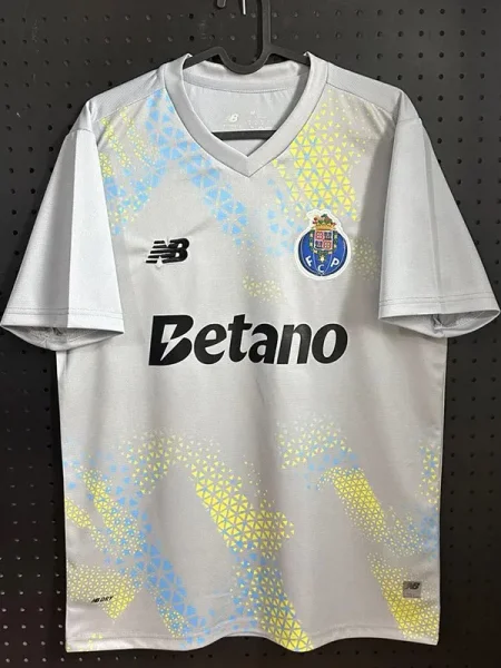 26-27 Porto Grey Goalkeeper Soccer Jersey