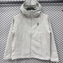 2026 ON Khaki Outdoor Jackets #K8814冲锋衣
