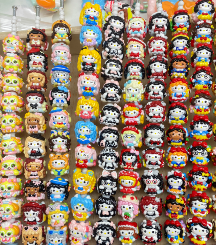 Character hand-painted beads