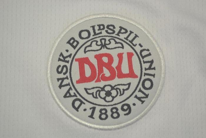 Retro Jersey 1998 Denmark Away Soccer Jersey White Vintage Football Shirt