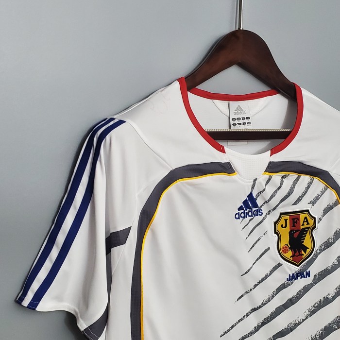Retro Jersey 2006 Japan Away White Soccer Jersey Vintage Football Shirt