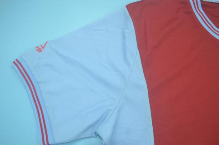 Retro Jersey 1982 Aston Villa European Cup Winners Soccer Jersey