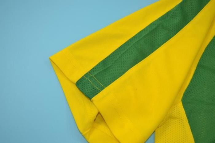 Retro Jersey 2002 Brazil RONALDINHO 11 Home Soccer Jersey