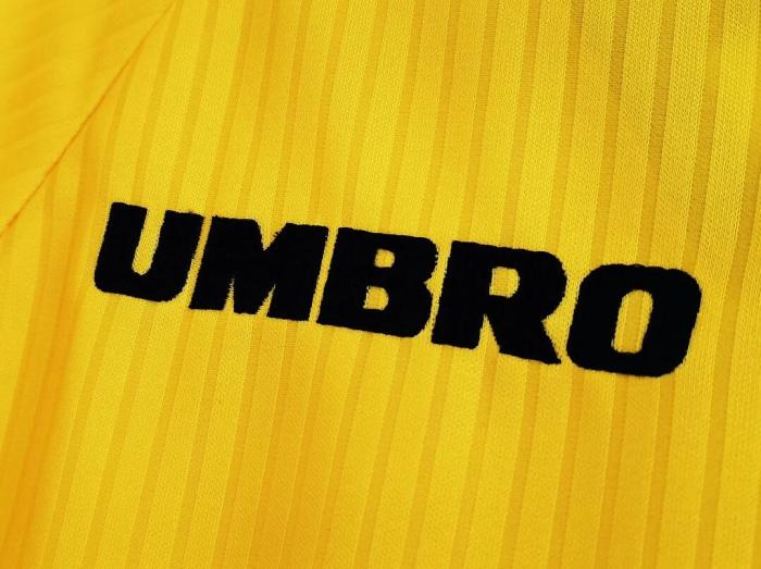 Retro Jersey 1996-1998 Scotland Away Yellow Soccer Jersey Vintage Football Shirt
