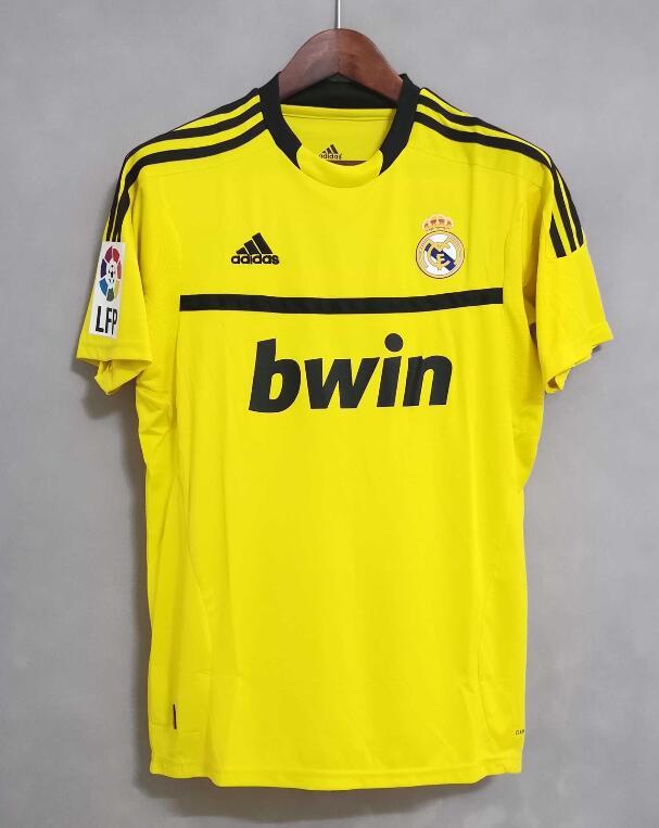 with LFP Patch Retro Jersey 2011-2012 Real Madrid Yellow Goalkeeper I.CASILLAS 1 Soccer Jersey