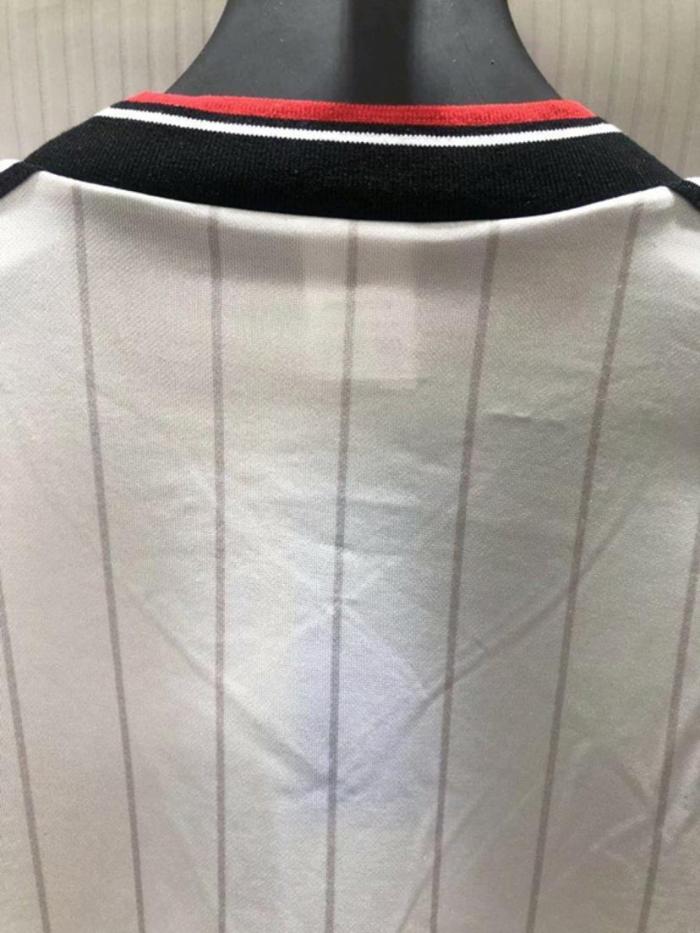Retro Jersey 1983 Manchester United FA Cup Final White Soccer Jersey Vintage Football Shirt