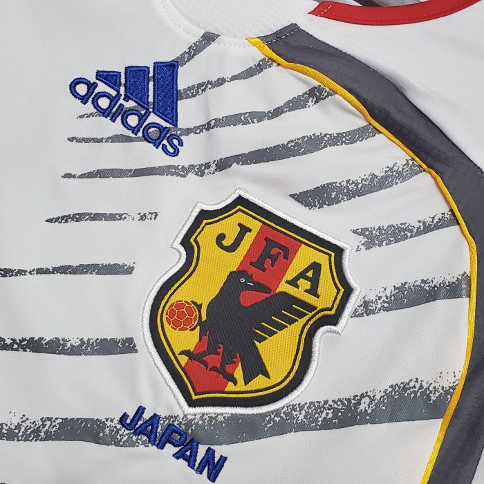 Retro Jersey 2006 Japan Away White Soccer Jersey Vintage Football Shirt