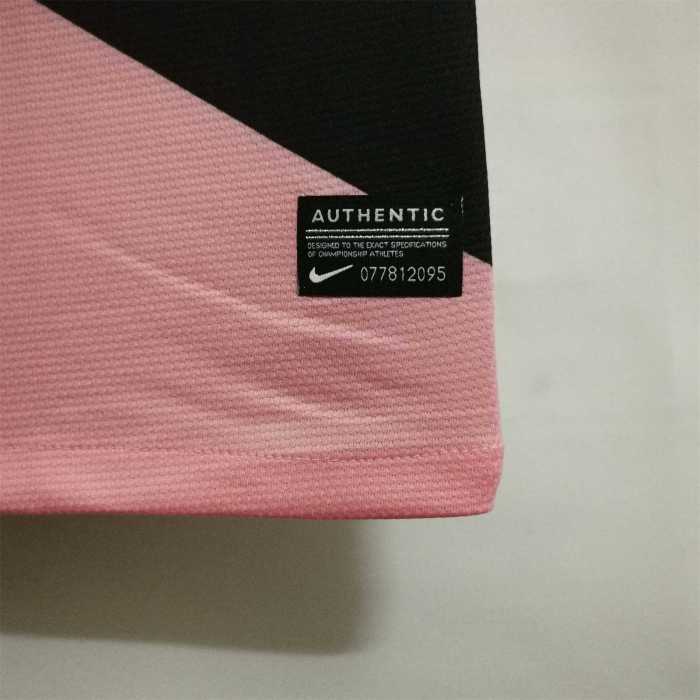 Retro Jersey 2011-2012 Juventus Away Pink Soccer Jersey Vintage Football Shirt
