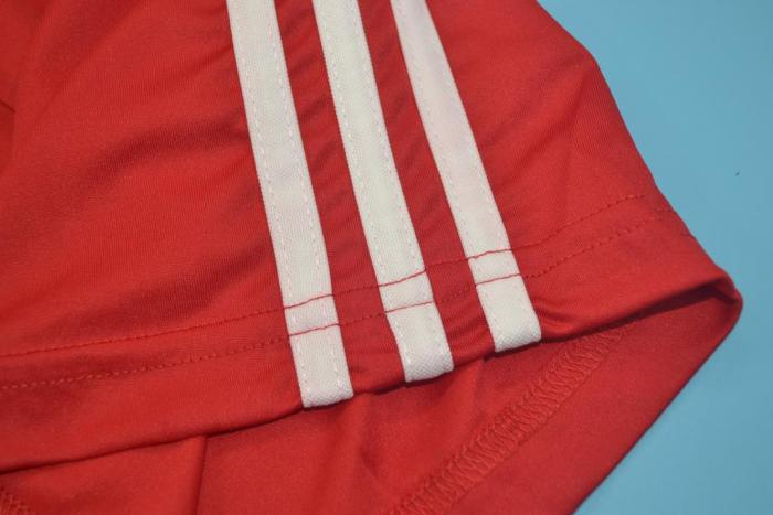 Retro Shorts 2011-2012 Real Madrid Third Away Red Soccer Shorts Vintage Football Shorts