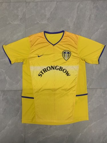 Retro Jersey 2002-2003 Leeds United 3rd Away Yellow Soccer Jersey