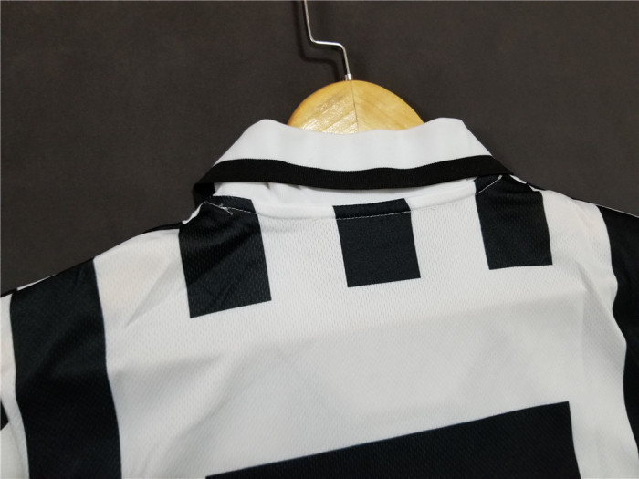 Retro Jersey Juventus 1995-1997 Home Soccer Jersey