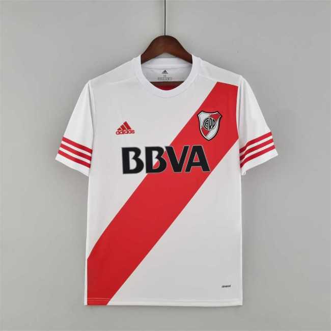 Retro Jersey 2015-2016 River Plate Home Soccer Jersey