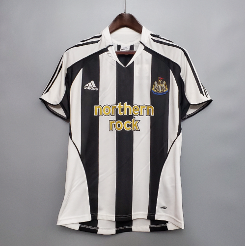 Retro Jersey 2005-2006 Newcastle United Home White/Black Soccer Jersey Vintage Football Shirt