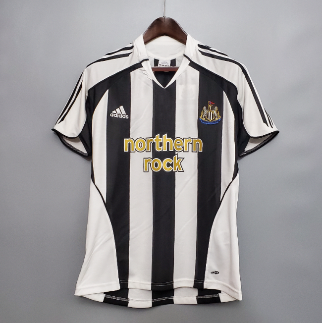 Retro Jersey 2005-2006 Newcastle United Home White/Black Soccer Jersey Vintage Football Shirt