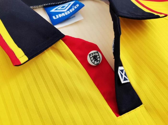Retro Jersey 1996-1998 Scotland Away Yellow Soccer Jersey Vintage Football Shirt