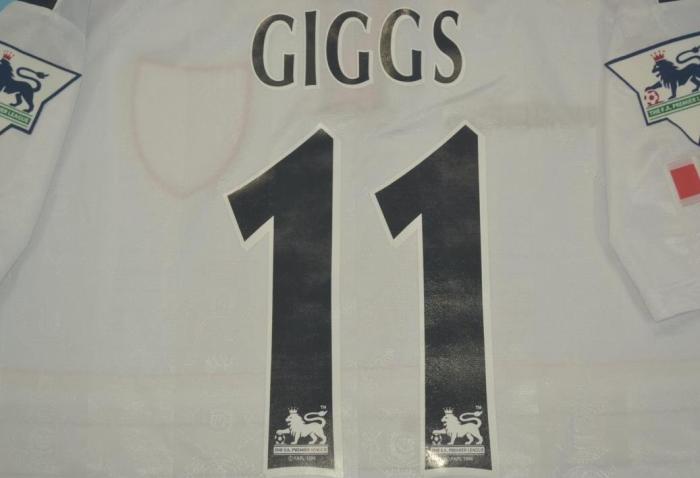 with EPL Patch Retro Jersey 1998-1999 Manchester United 11 GIGGS Away White Soccer Jersey
