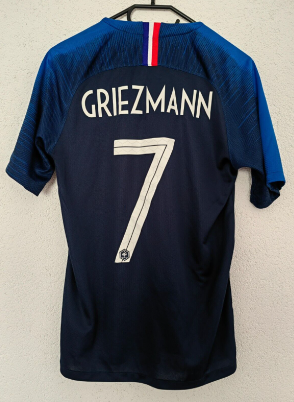 with 2 Stars Retro Shirt 2018 France 7 GRIEZMANN Home Soccer Jersey Vintage Football Shirt