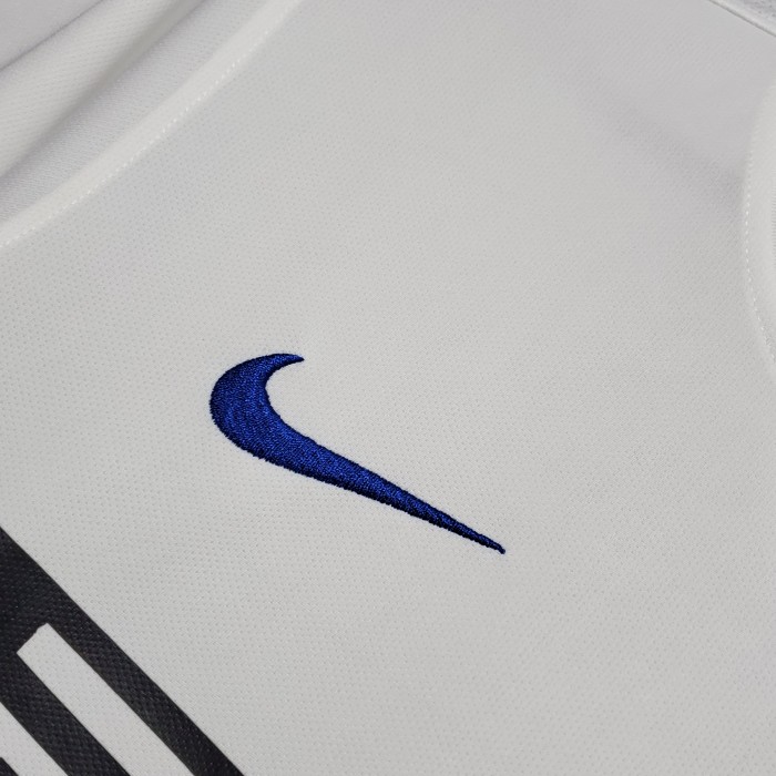 Retro Jersey 2010-2011 Inter Milan Away White Soccer Jersey