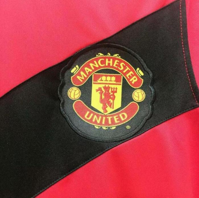 Retro Jersey Manchester United 2009-2010 Home Red Soccer Jersey