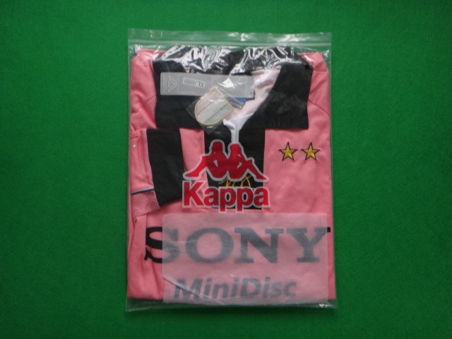 Long Sleeve Retro Jersey Juventus 1997-98 Away Pink Soccer Jersey