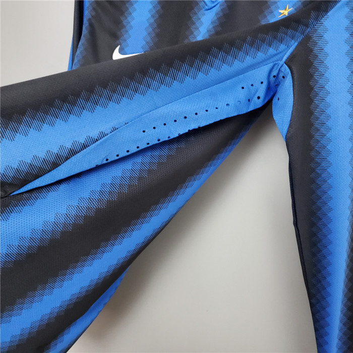 Retro Jersey Inter Milan 2010-2011  Home Long Sleeve Soccer Jersey