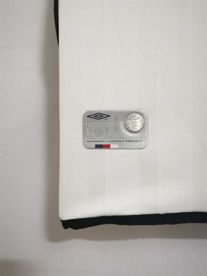 Retro Jersey 2002 England BECKHAM 7 Home Vintage Soccer Jersey