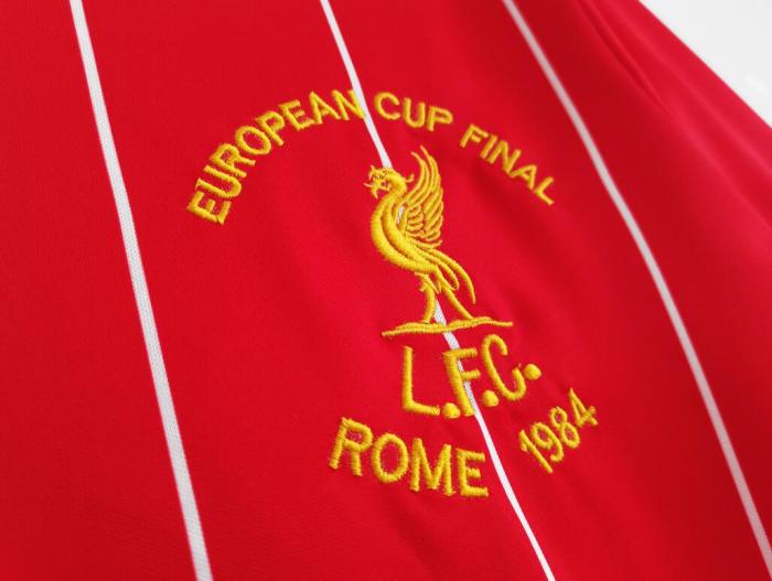Retro Jersey 1981-1984 Liverpool Home Red UEFA Champions League Soccer Jersey