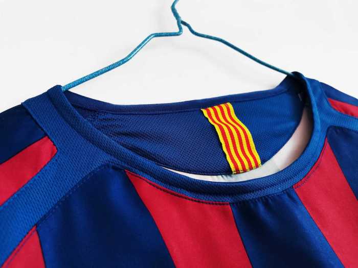 Retro Jersey long sleeves 2005-2006 Barcelona Home Blue/Red Soccer Jersey