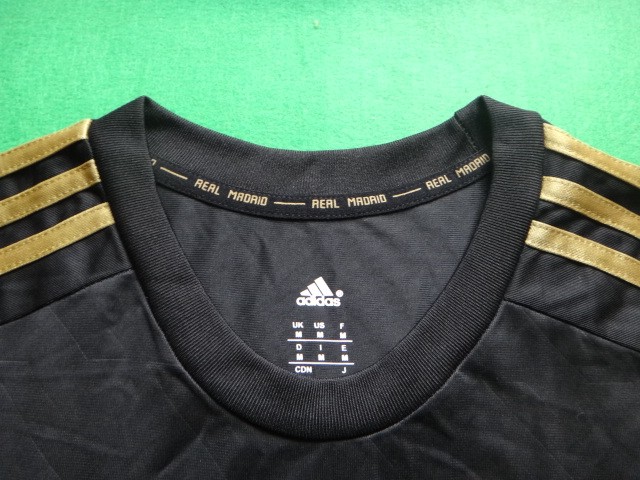 with LFP Patch Retro Jersey 2011-2012 Real Madrid Away Black Soccer Jersey Vintage Football Shirt