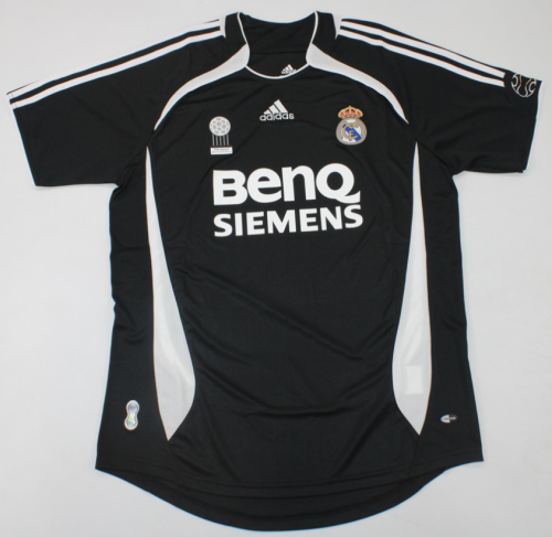 Retro Jersey 2006-2007 Real Madrid 27 DE LA RED Away Black Vintage Soccer Jersey