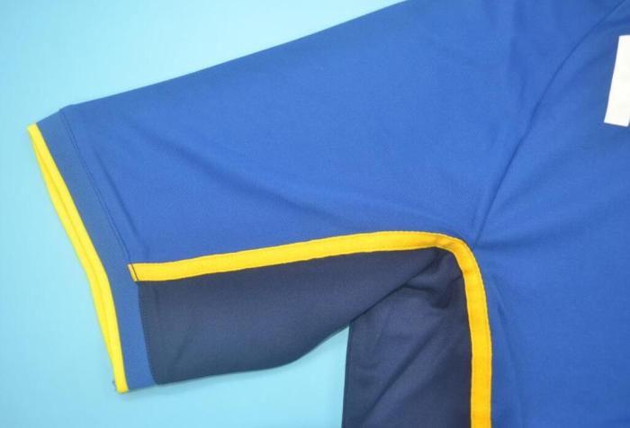 Retro Jersey 2002-2003 Boca Juniors Home Soccer Jersey Vintage Football Shirt