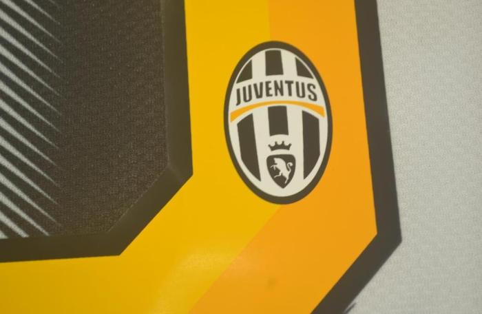 with Serie A+Front Patch Retro Jersey 2011-2012 Juventus 10 DEL PIERO Home Soccer Jersey