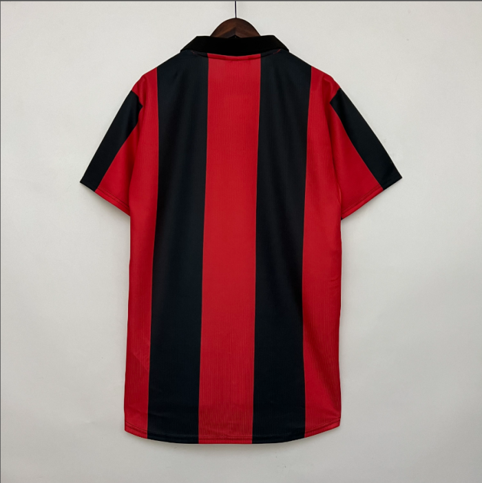 Retro Shirt 1999-2000 Eintracht Frankfurt Home Vintage Soccer Jersey