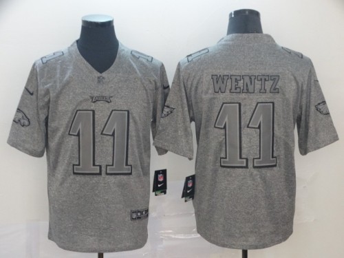 Philadelphia Eagles 11 Carson Wentz Gray Gridiron Gray Vapor Untouchable Limited Jersey