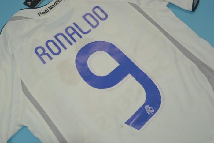 with UCL Patches Retro Jersey 2006-2007 Real Madrid RONALDO 9 Home Soccer Jersey