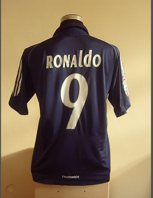 with LFP Patch Retro Jersey 2005-2006 Real Madrid RONALDO 9 Away Dark Blue Vintage Soccer Jersey