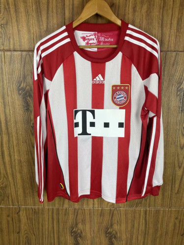 Retro Jersey Long Sleeve 2010-2011 Bayern Munich Home Soccer Jersey Vintage Football Shirt