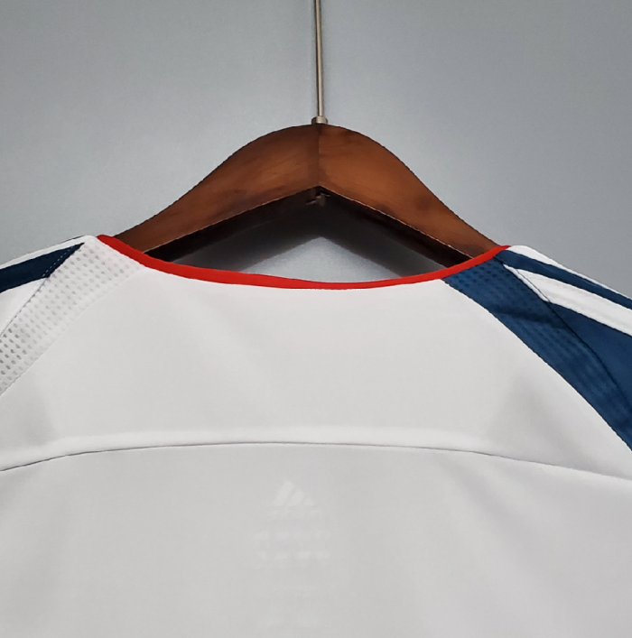 Retro Jersey 2006-2007 Liverpool Away White Soccer Jersey Vintage Football Shirt