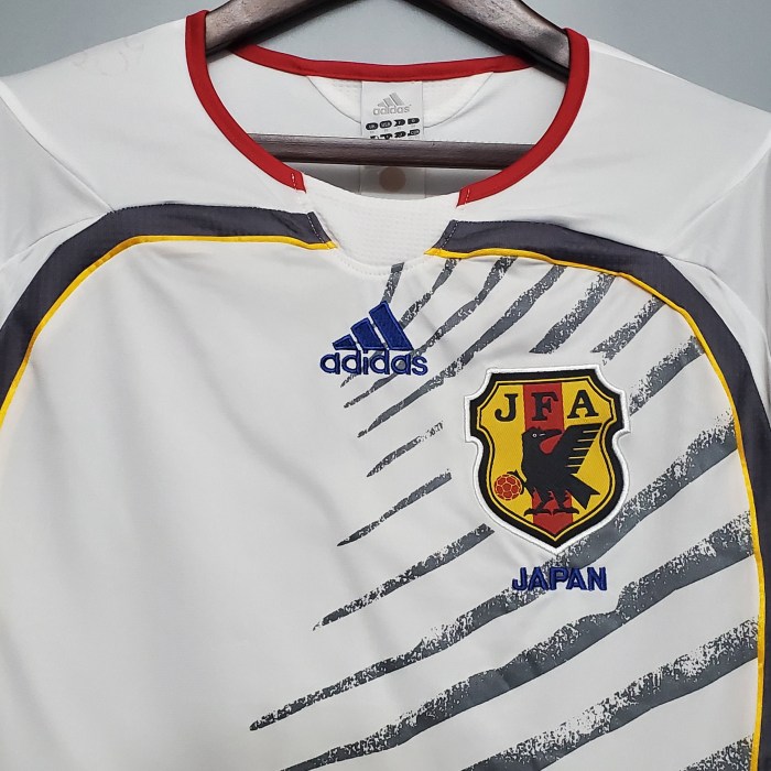 Retro Jersey 2006 Japan Away White Soccer Jersey Vintage Football Shirt