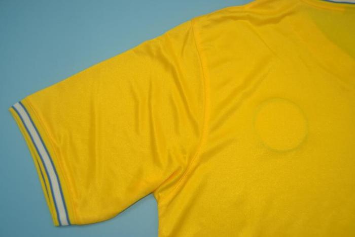 Retro Jersey 1996-1999 Leeds United Away Yellow Soccer Jersey Vintage Football Shirt