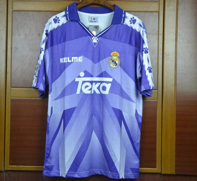with LFP Patch Retro Jersey Real Madrid 1996-1997 3 ROBERTO CARLOS Away Purple Soccer Jersey