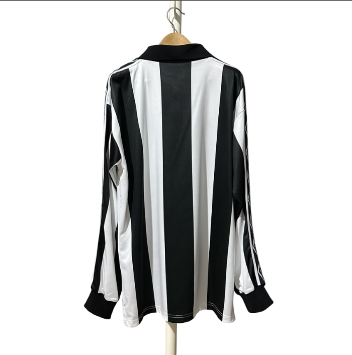 Long Sleeve Retro Jersey 1980-1982 Newcastle United Home Soccer Jersey