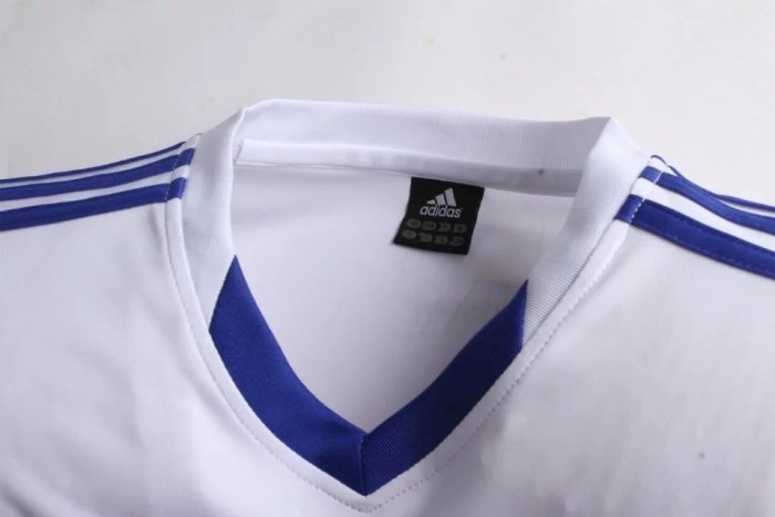 #809 White Soccer Training Uniform Blank Jersey and Shorts