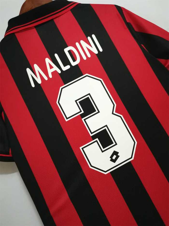 Retro Jersey 1996-1997 AC Milan MALDINI 3 Home Vintage Soccer Jersey
