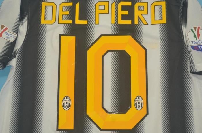 with Serie A+Front Patch Retro Jersey 2011-2012 Juventus 10 DEL PIERO Home Soccer Jersey