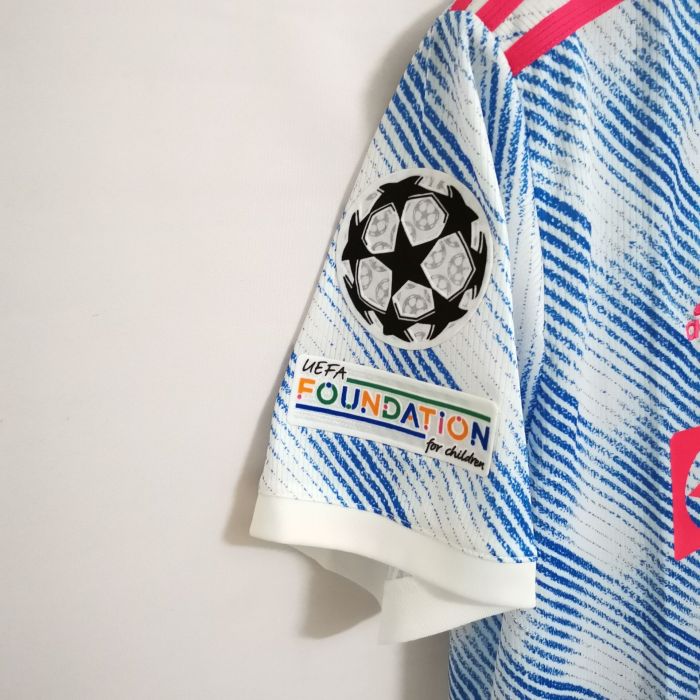 with UCL Patch Retro Jersey Fans Version 2021-2022 Manchester United BEKRA 20 Away Soccer Jersey