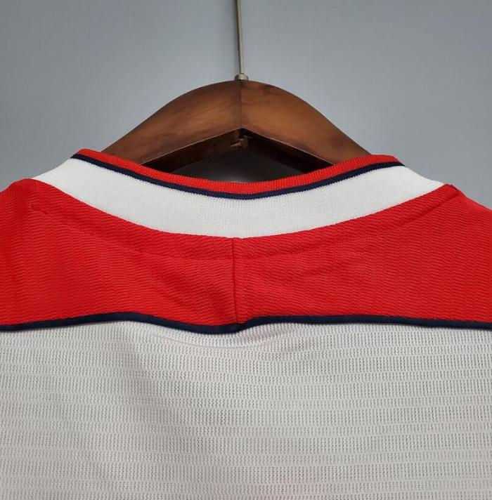 Retro Jersey 1998-1999 Liverpool Away White Soccer Jersey Vintage Football Shirt