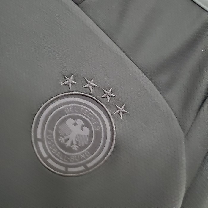 Retro Jersey 2020 Germany Away Black Soccer Jersey Vintage Football Shirt