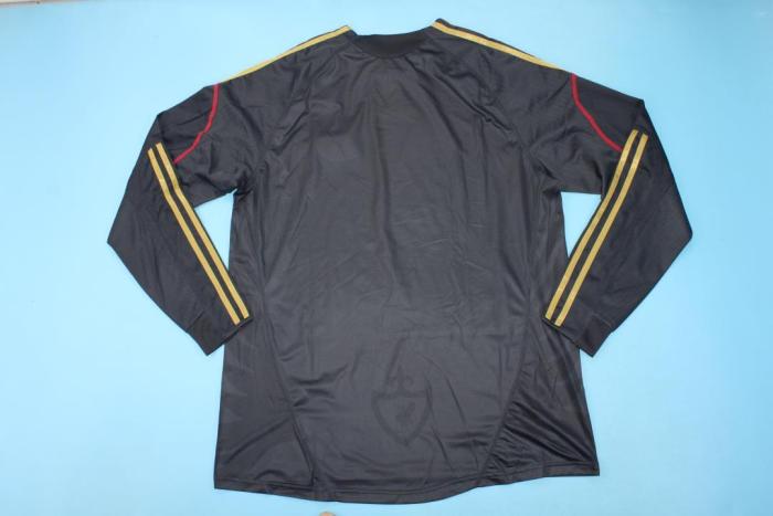 Retro Jersey Long Sleeve 2009-2010 Liverpool Black Soccer Jersey Vintage Football Shirt