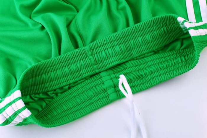 #812 Green Soccer Training Uniforms Blank Jersey and Shorts